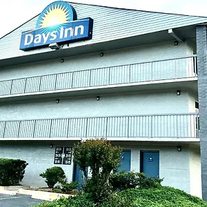 days-inn-charlotte-northlake.1sthotelscharlotte.com/