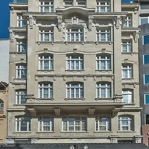 Alpek 3*, Istambul Turquia